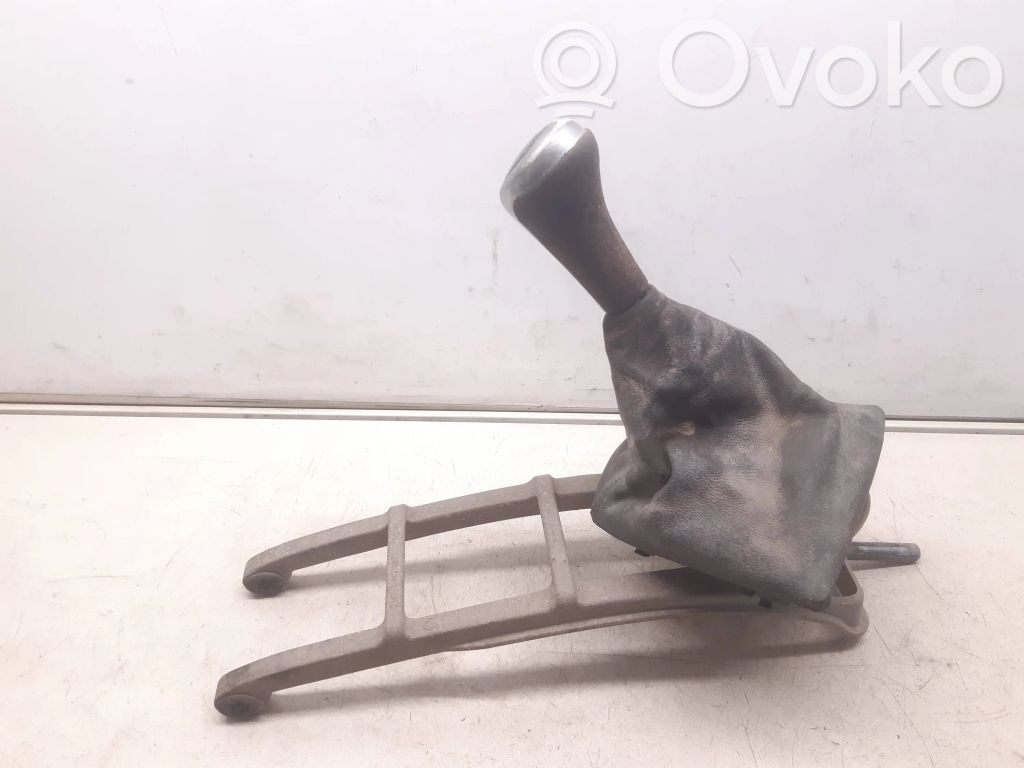 BMW X3 E83 Gear shifter/selector 