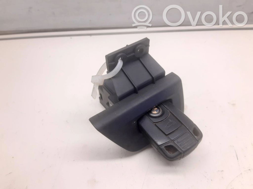BMW 1 E81 E87 Ignition lock 