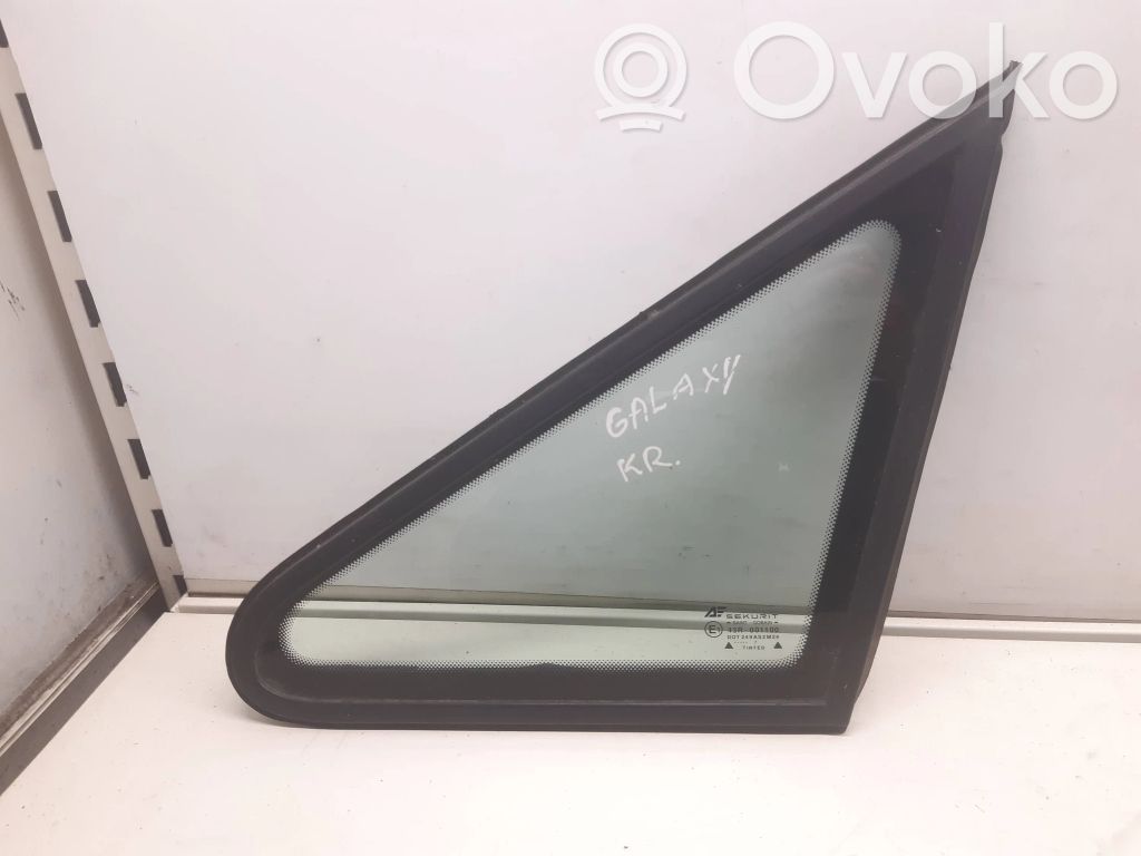 Front triangle window/glass