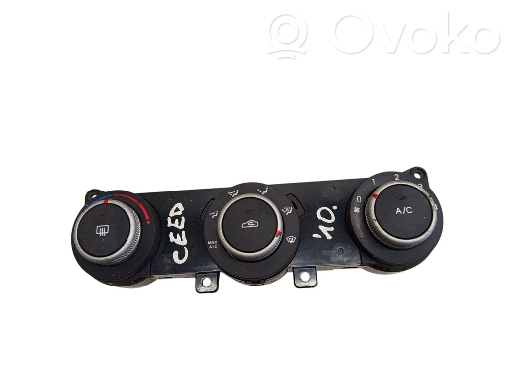 KIA Ceed Climate control unit 