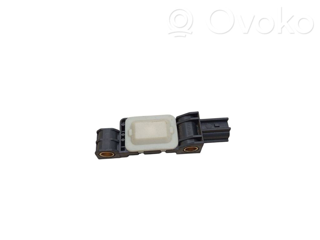 Audi A3 S3 8P Czujnik uderzenia Airbag 