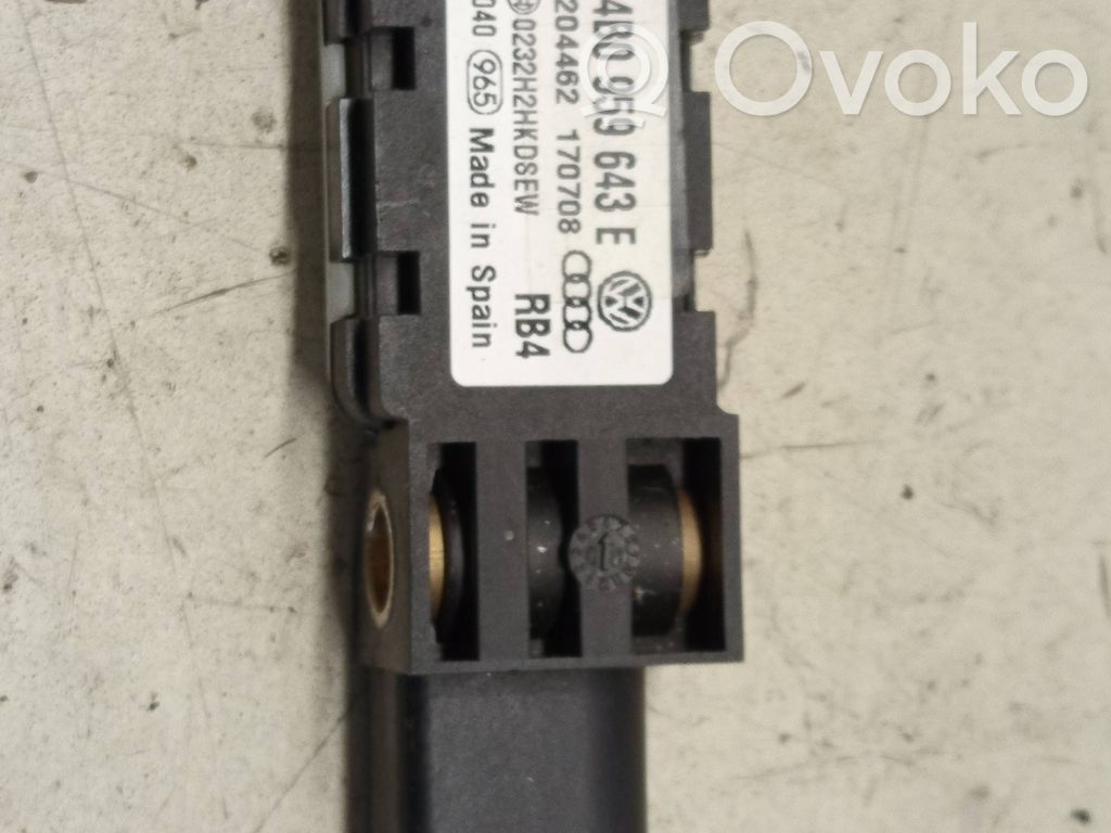Volkswagen Phaeton Airbag deployment crash/impact sensor 