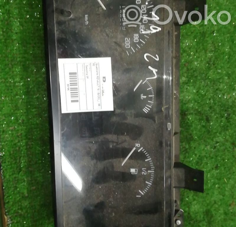 Renault 19 Speedometer (instrument cluster) 
