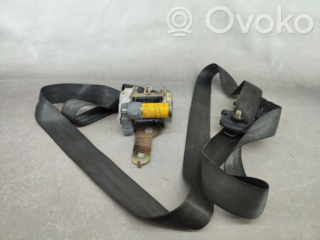Hyundai Trajet Cinturón delantero 