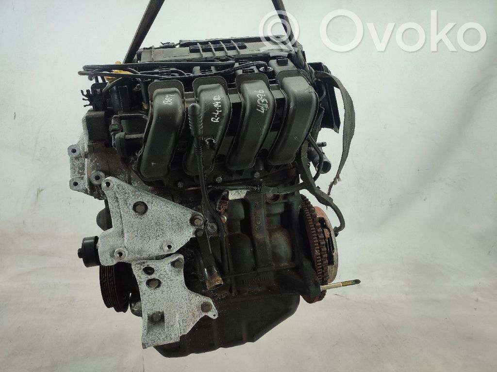 Moottori   D4F702