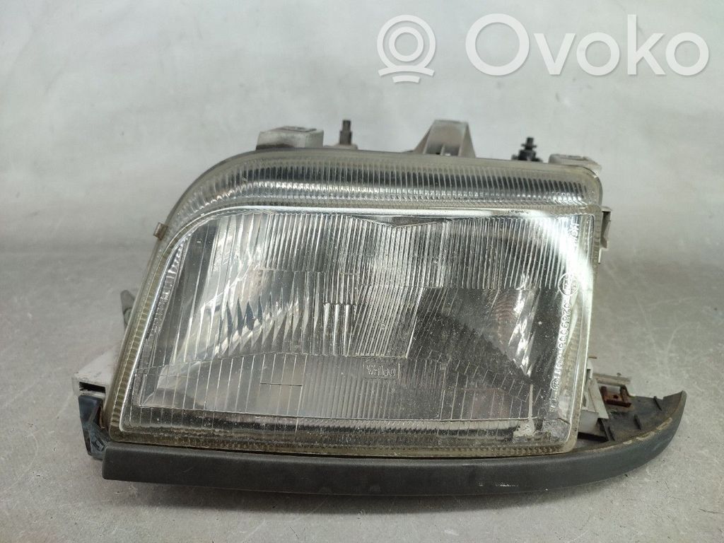Renault Clio I Phare frontale 