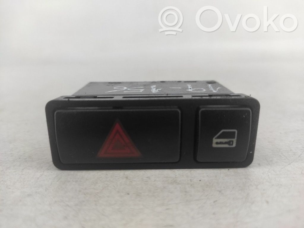 Hazard light switch   61318368920