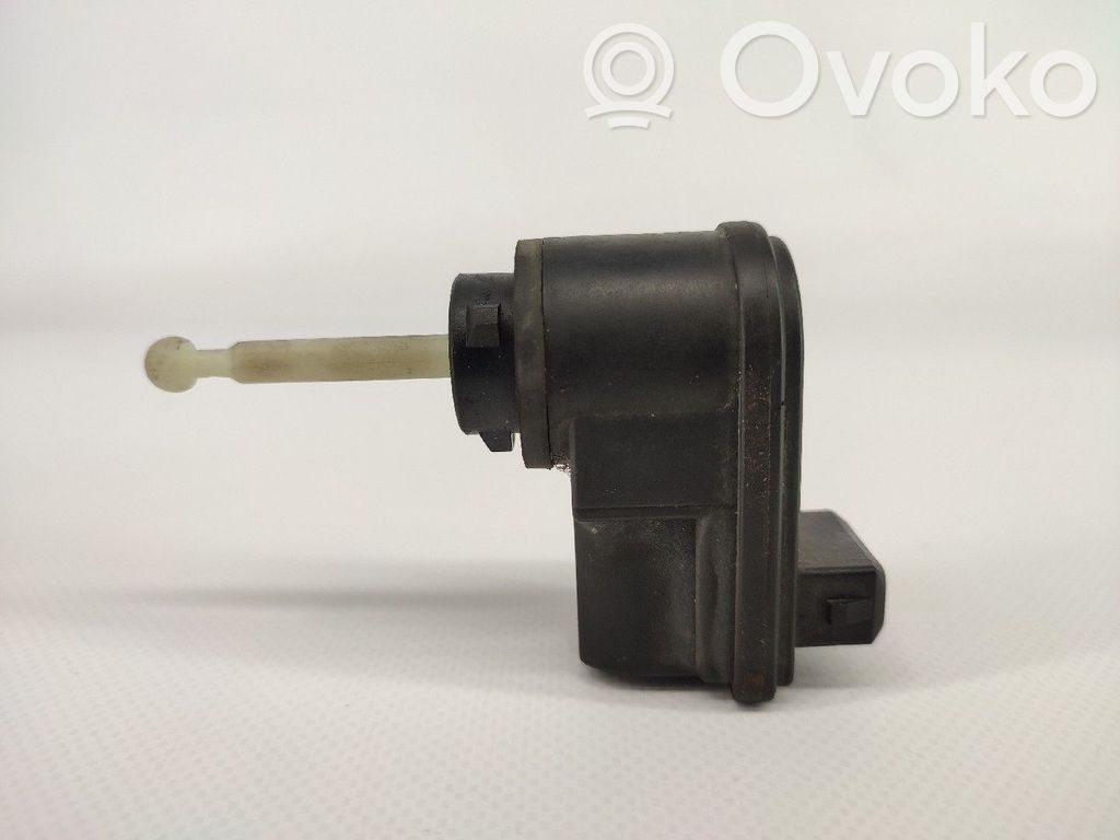 Scheinwerferstellmotor   8D0941295A