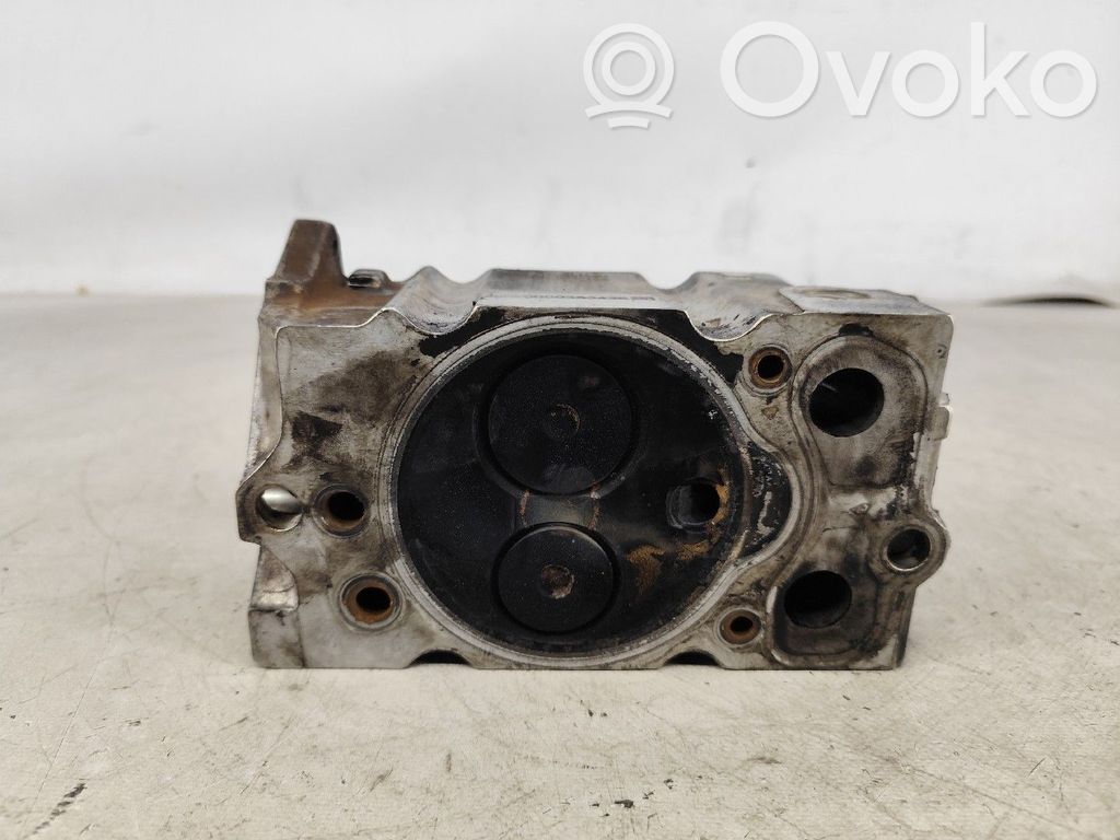 Engine head   0000383436