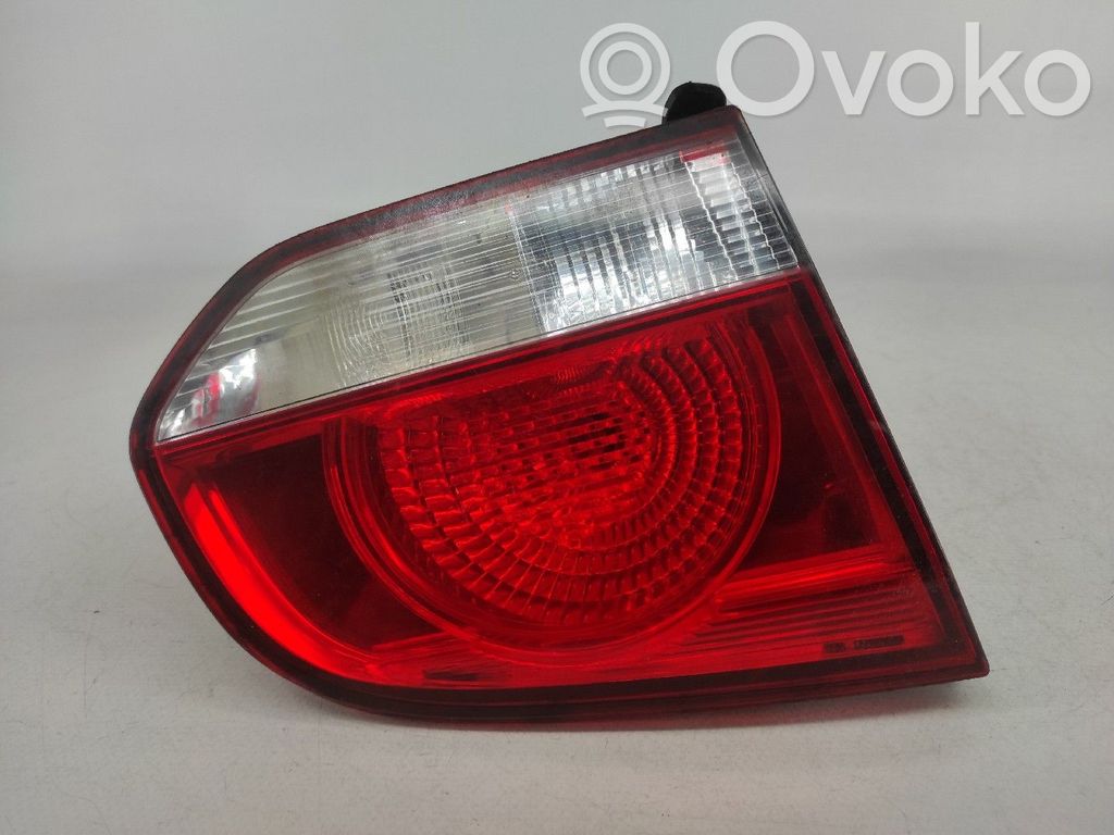Volkswagen Golf VI Tailgate rear/tail lights 