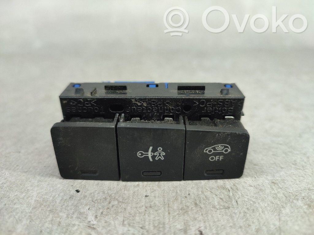 Multifunctional control switch/knob   9666425177