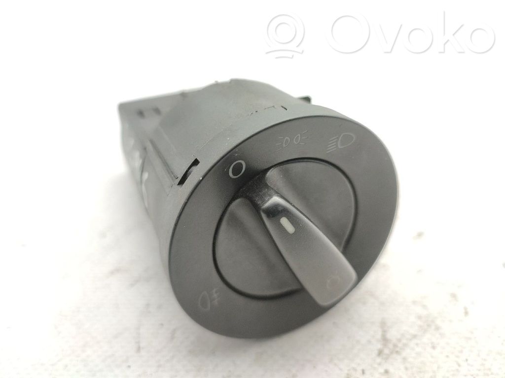 Light switch   1C0941531
