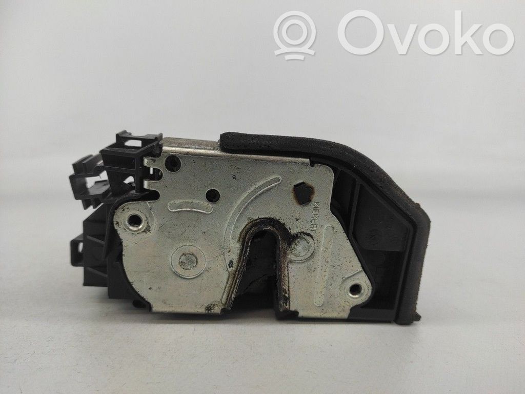 Cerradura de puerta trasera   5PINOS