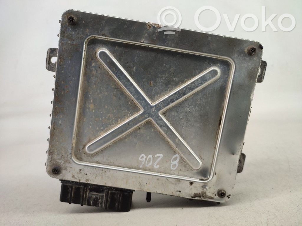 Unidad de control/módulo del motor   MKC104022