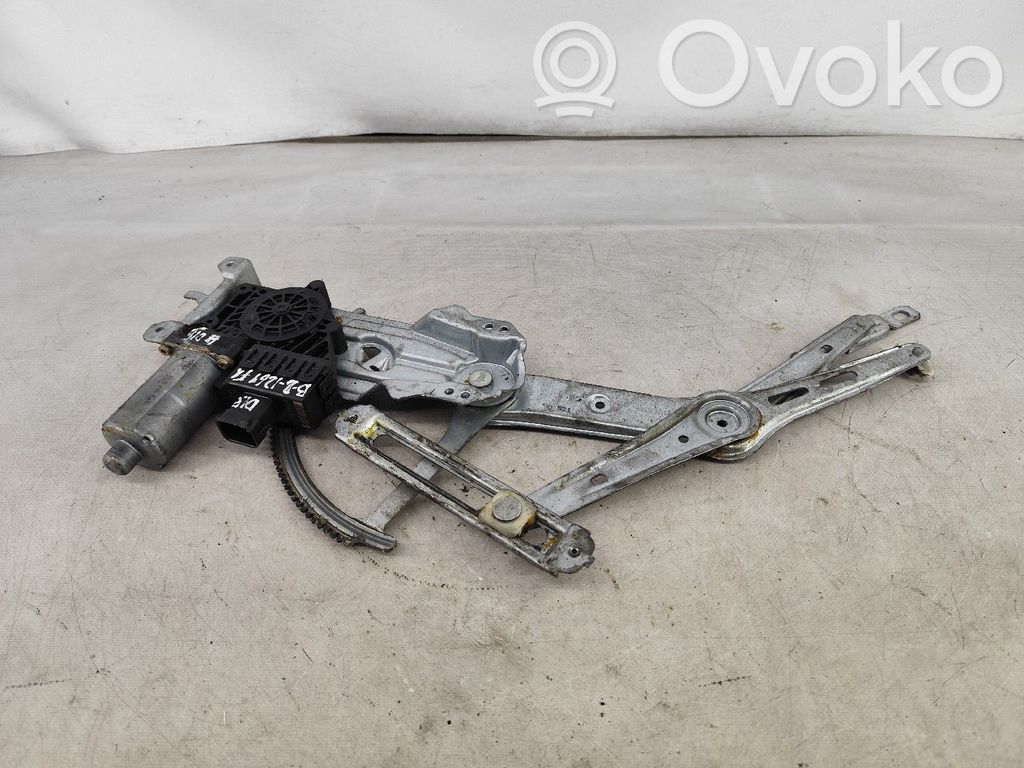 Opel Corsa B Meccanismo di sollevamento del finestrino anteriore senza motorino