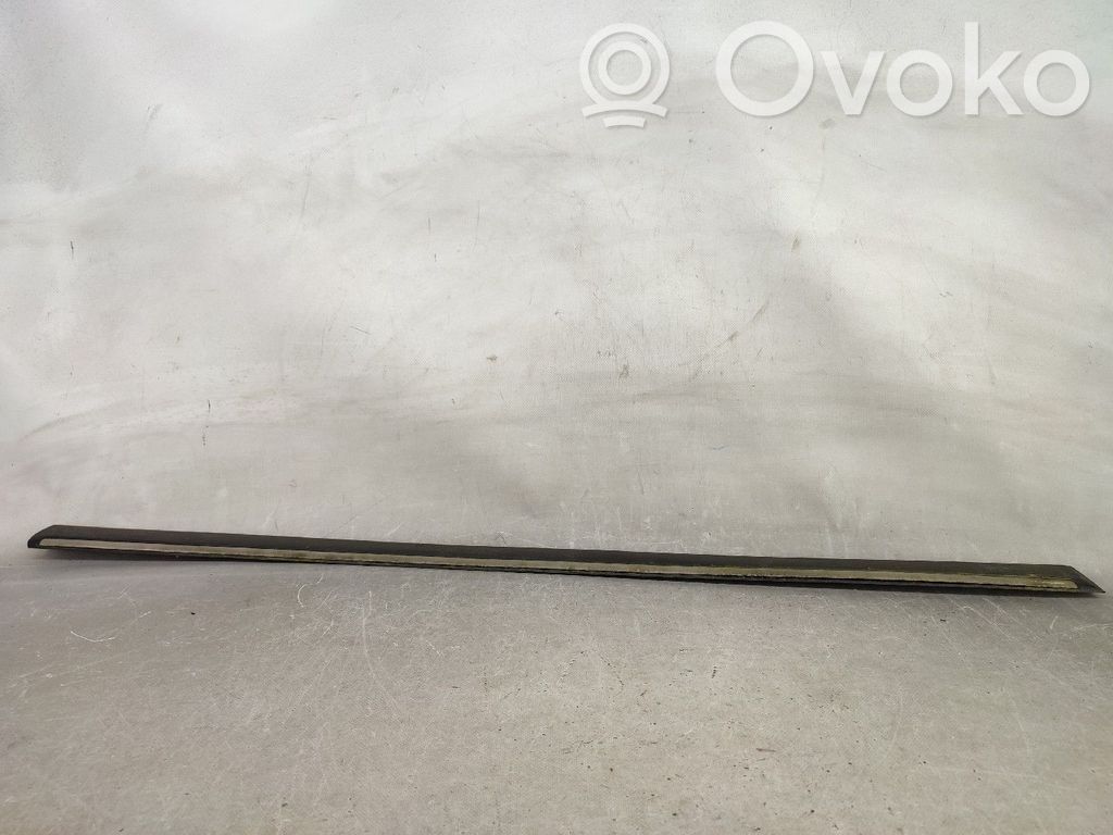 Peugeot 406 Mască ușă față (turnată) 