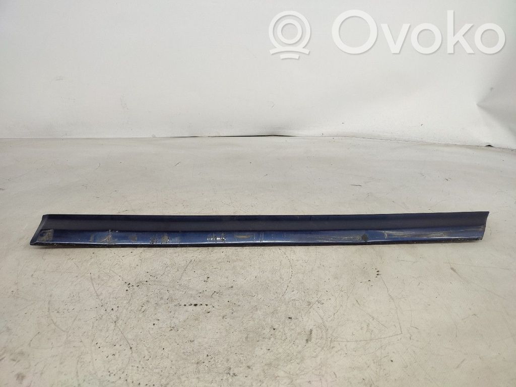 Volkswagen PASSAT B4 Rivestimento della portiera anteriore (modanatura) 