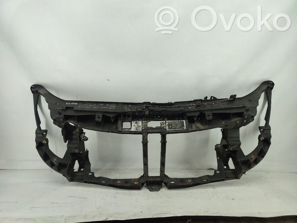 Opel Movano B Pas przedni 