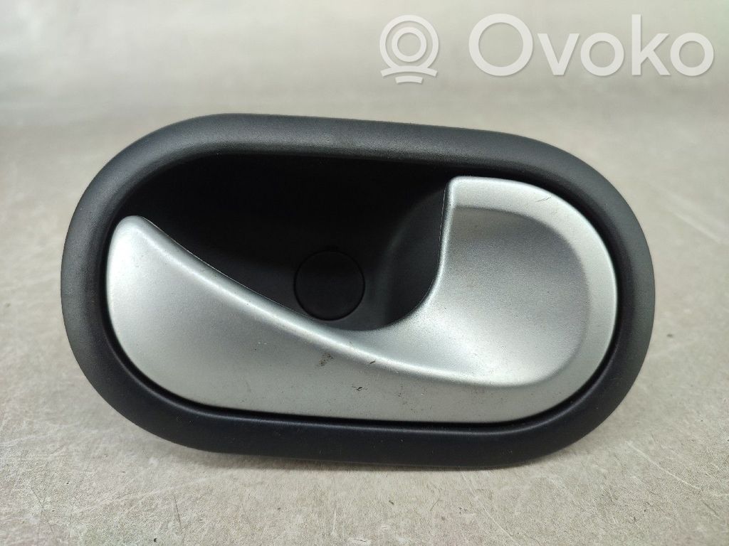 Renault Clio III Maniglia interna per portiera posteriore 