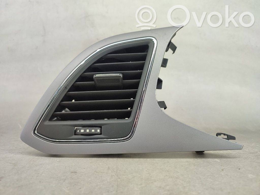 Seat Leon (5F) Grilă ventilație centrală 