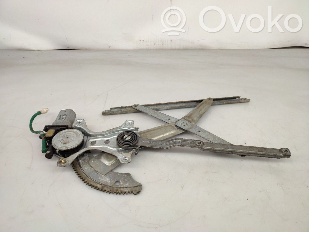 Toyota Corolla E110 Meccanismo di sollevamento del finestrino anteriore senza motorino