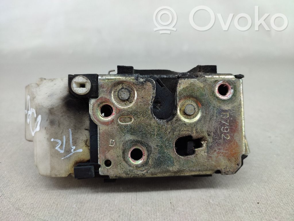 Lancia Lybra Cerradura de puerta trasera 