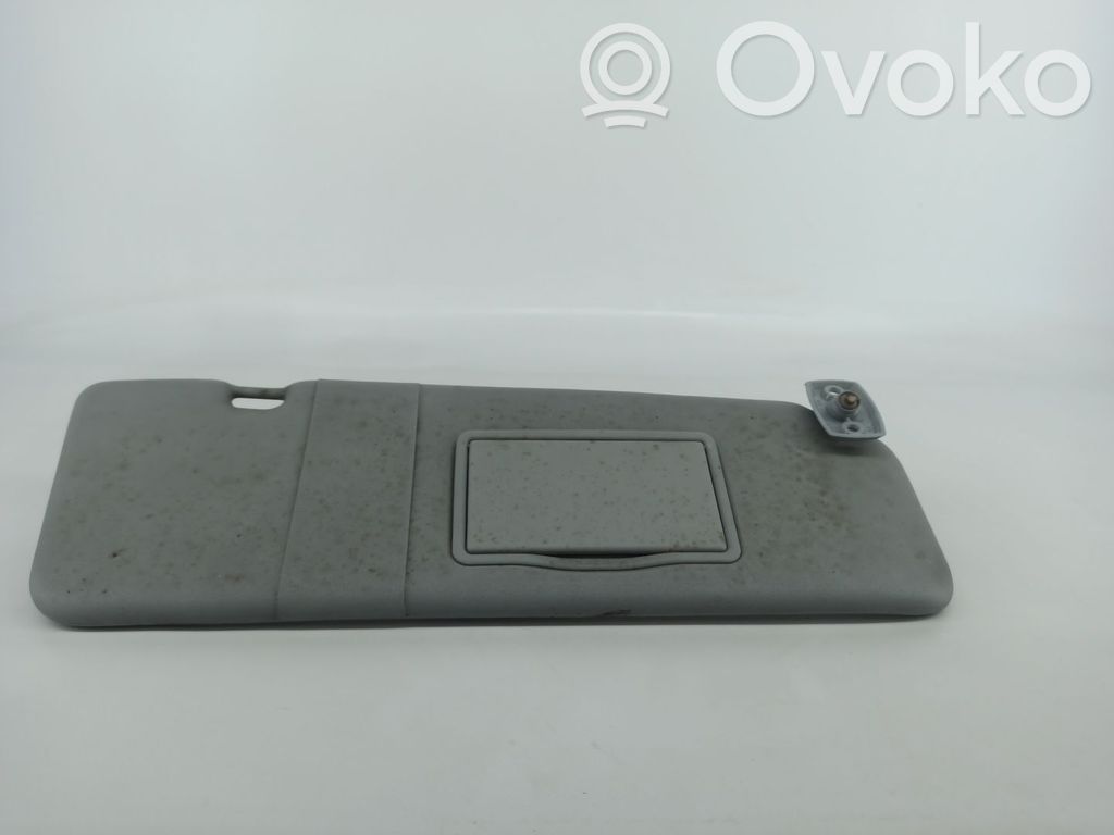 Sun visor