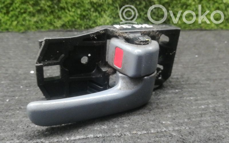 Toyota RAV 4 (XA20) Maniglia esterna/staffa portiera anteriore 