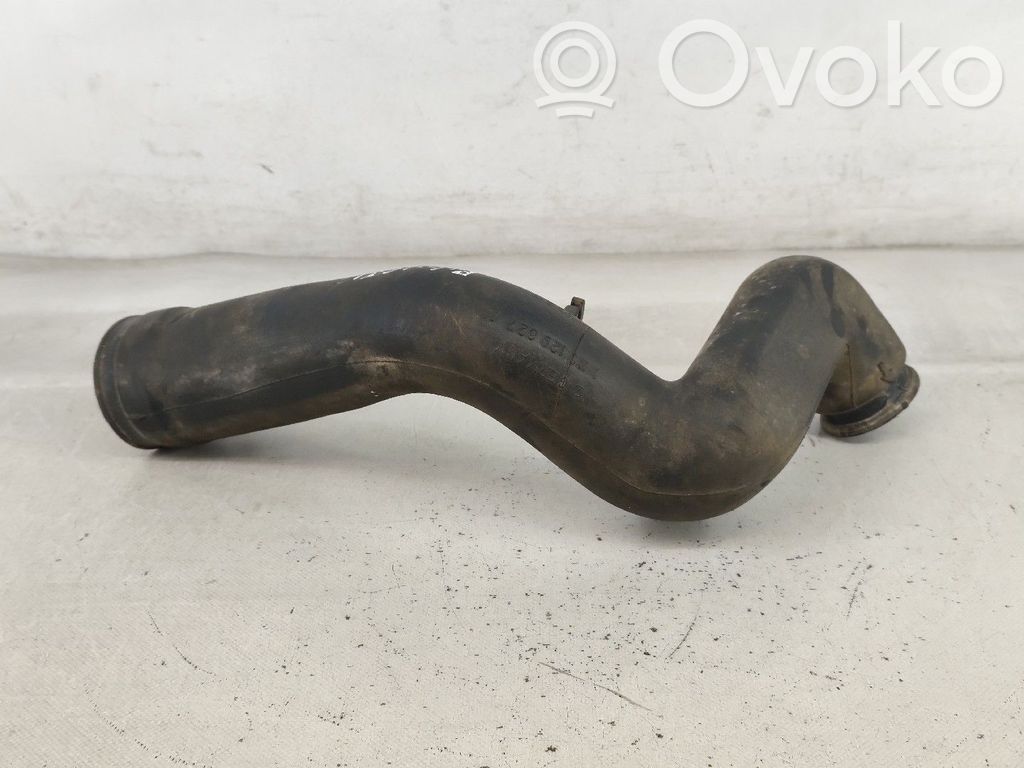 Volkswagen Golf III Furtun/conductă intercooler 