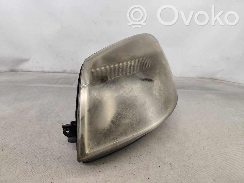 Peugeot Partner Faro/fanale 