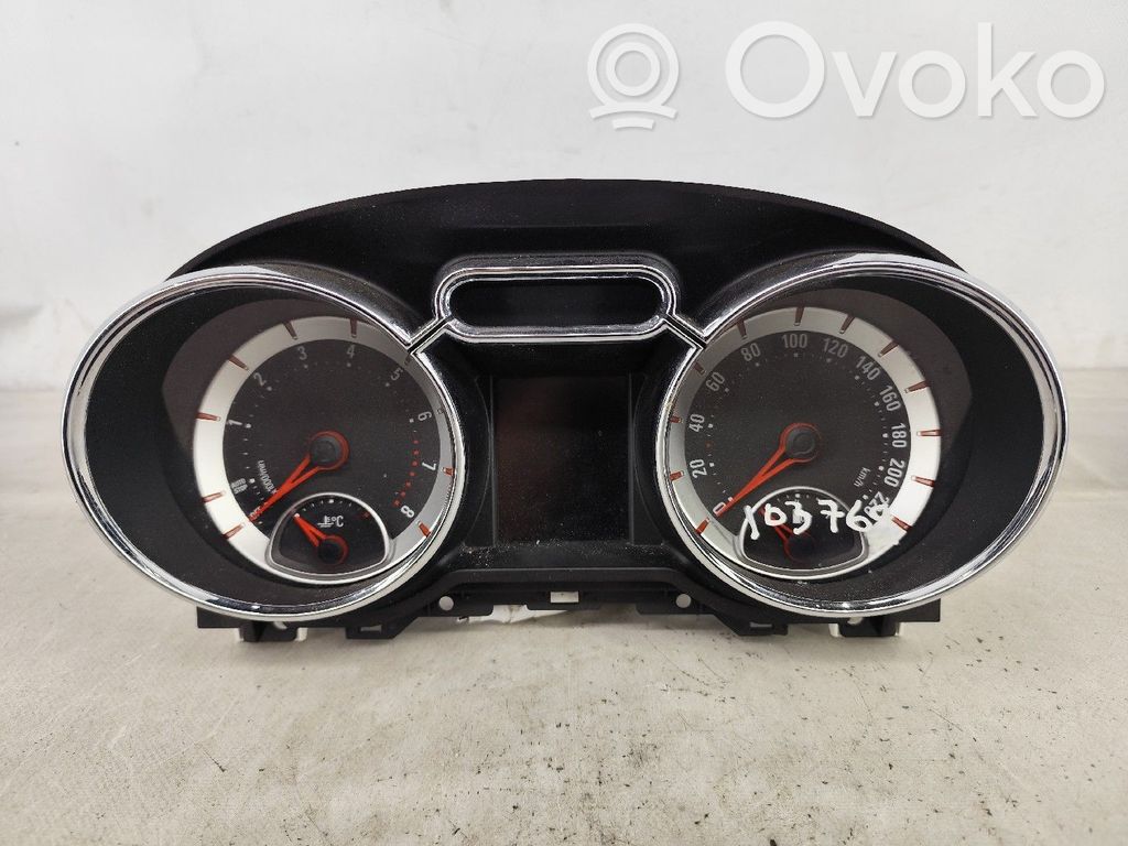Opel Adam Vitezometru (grup de instrumente) 