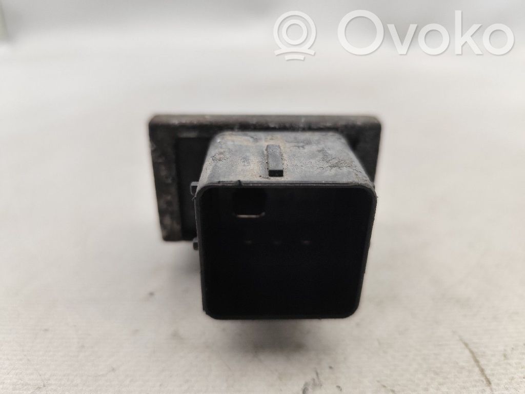 Sonstige Steuergeräte / Module   9640469680A