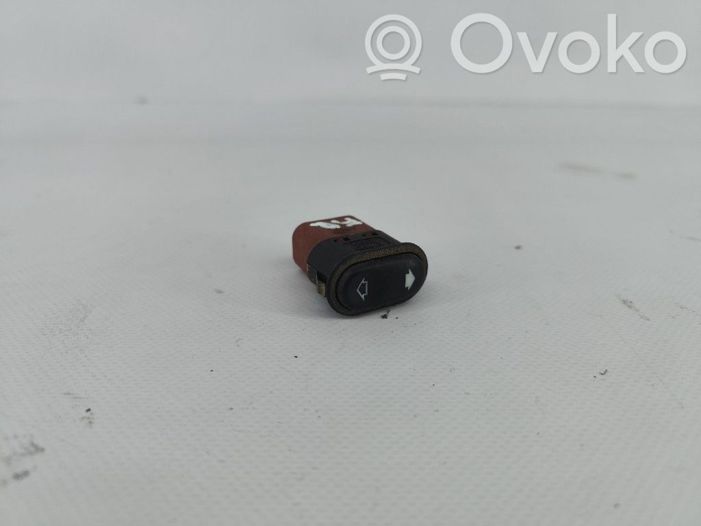 Comutator comandă geamuri electrice   K808X