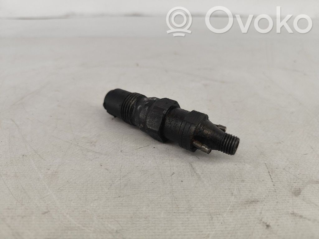 Inyector de combustible   0432217299,963179
