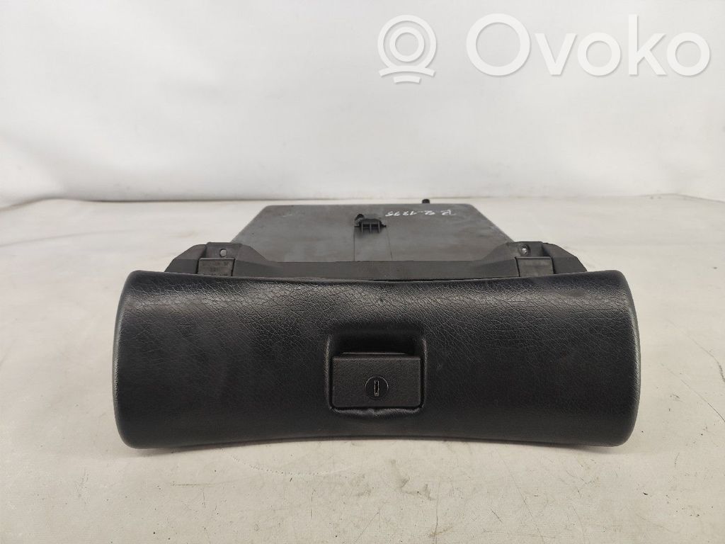Guantera   90414031
