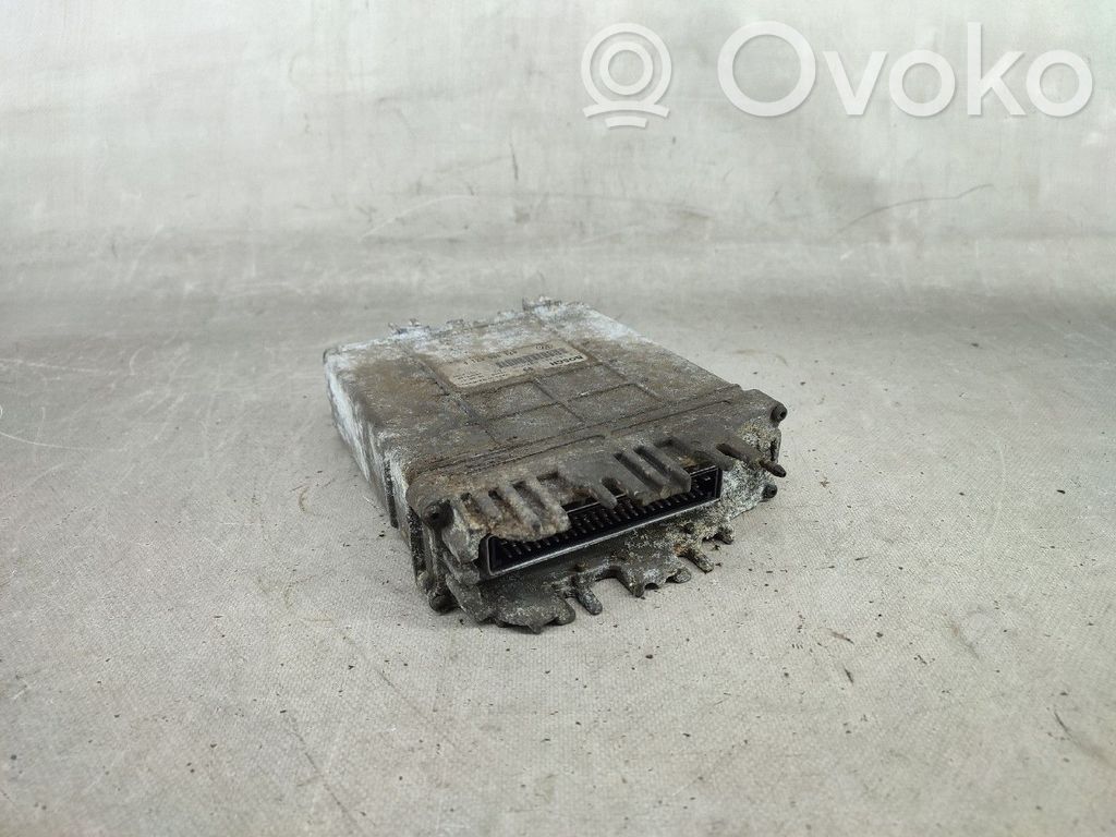 Engine control unit/module   074906021P,0281001597