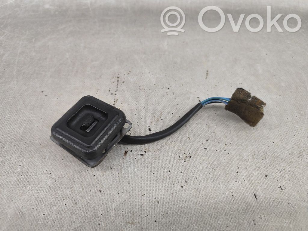 Electric window control switch   100257