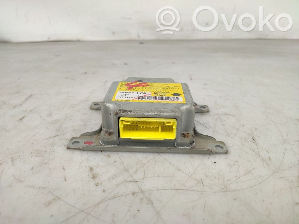 Airbag control unit/module   MB953174DP