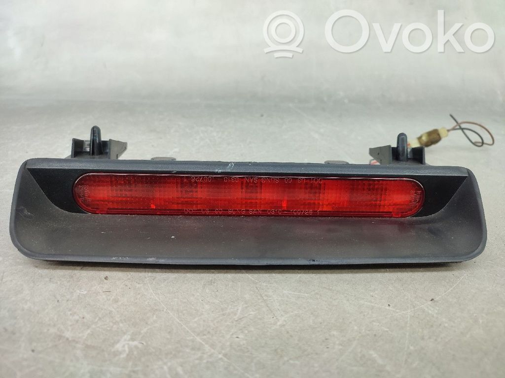 Daewoo Tacuma Third/center stoplight 