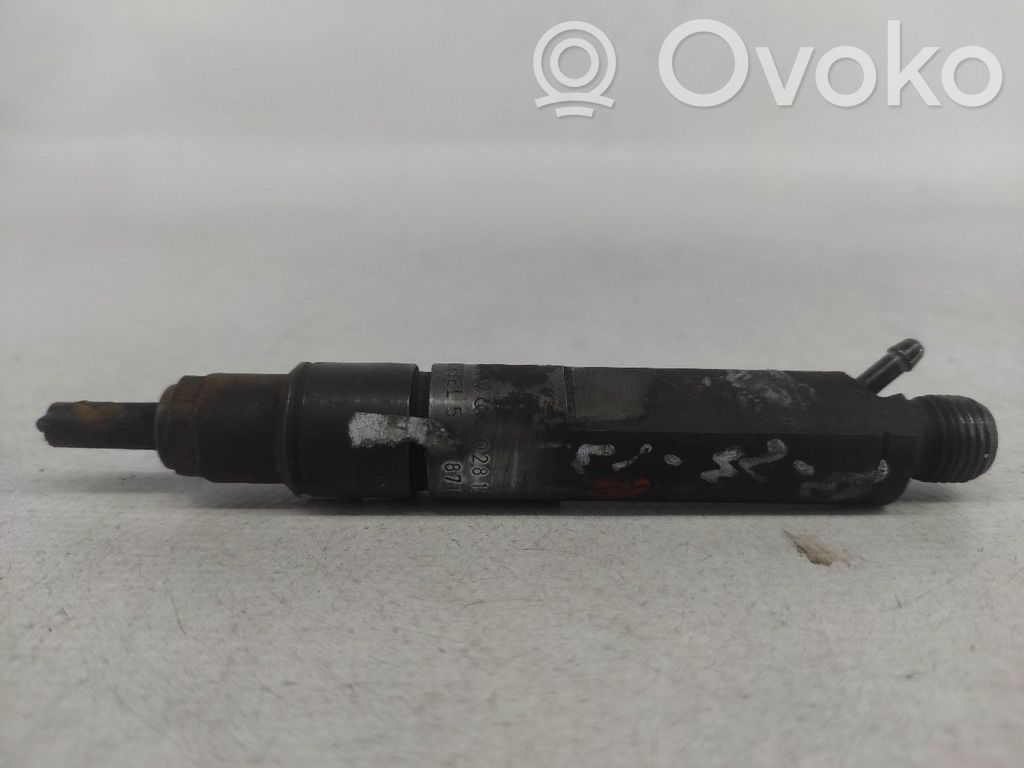 Inyector de combustible   028130201G
