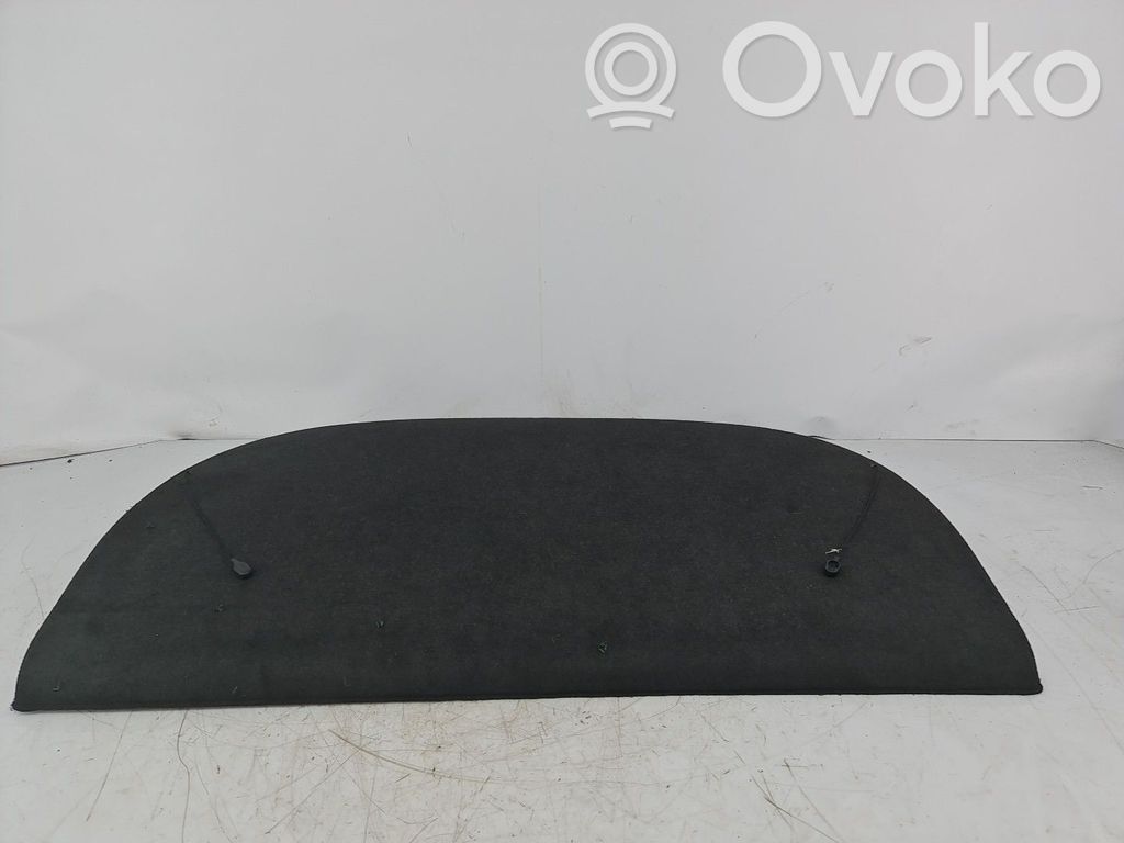 Parcel shelf