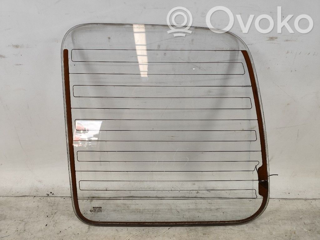 Nissan Vanette Heckfenster Heckscheibe 