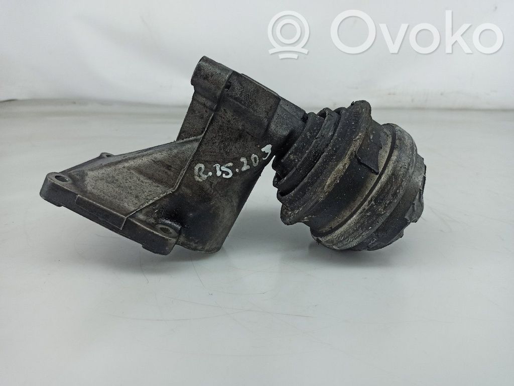 Mercedes-Benz E W210 Suport tampon motor