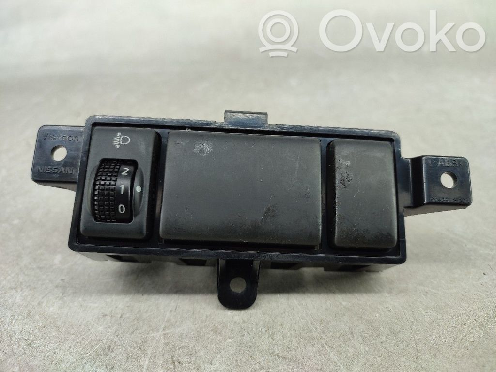 Nissan Micra Multifunctional control switch/knob 