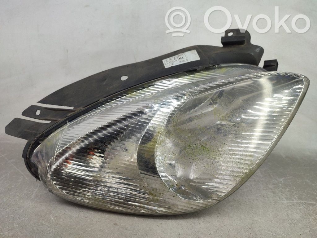 Phare frontale   20A033B