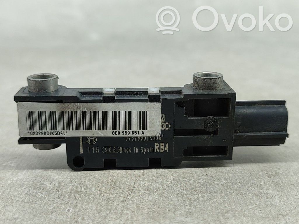Anturi   8E0959651A