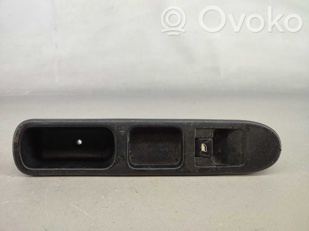 Comutator comandă geamuri electrice   96351625XT