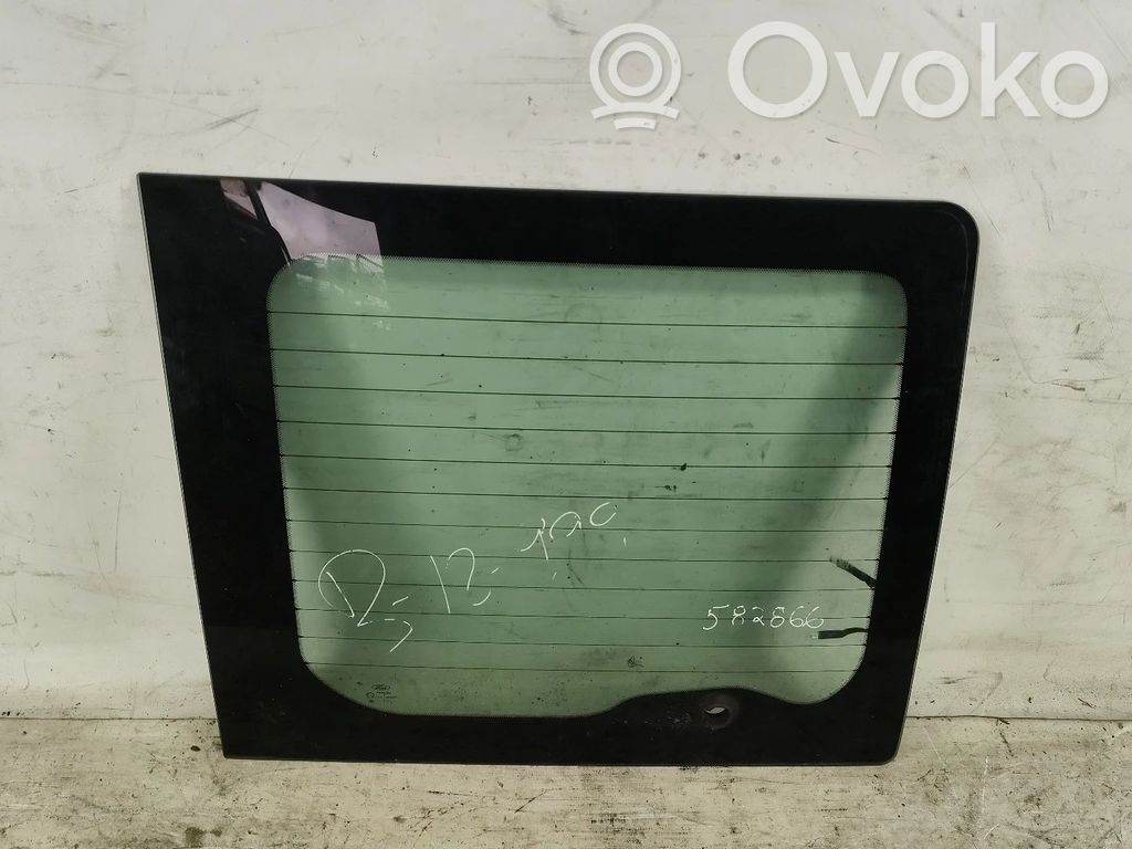 Rear windscreen/windshield window   MALADIREITA,DRT