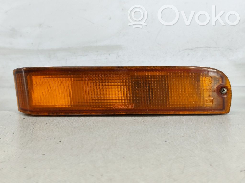 Nissan Vanette Front bumper turn signal 