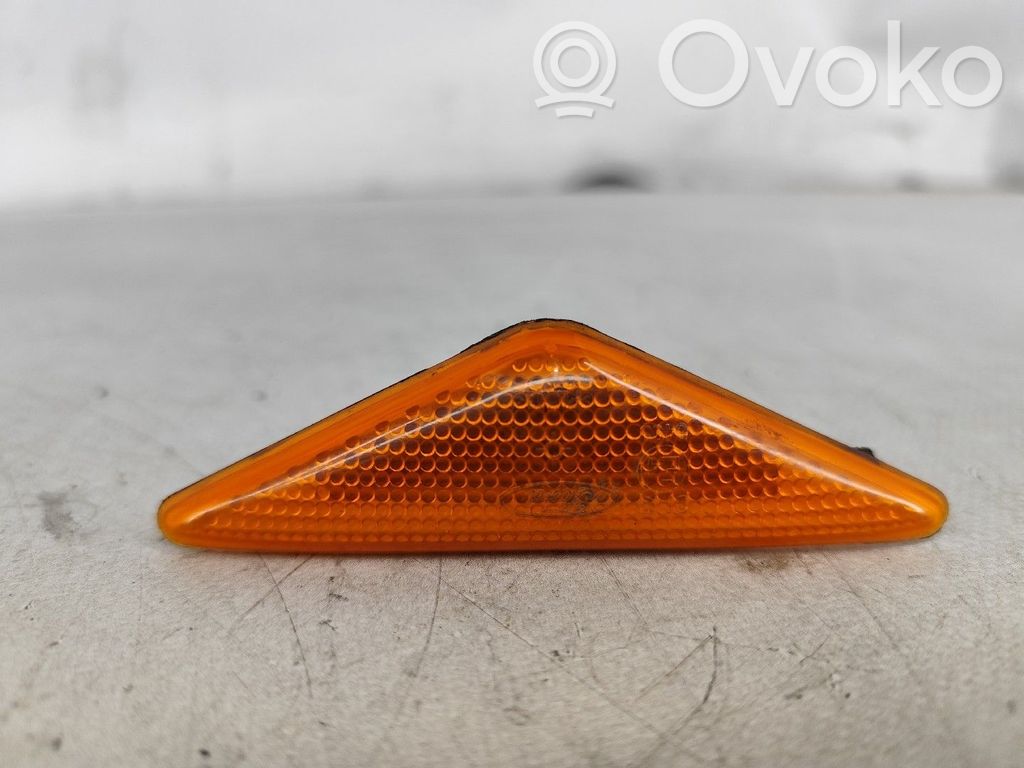 Blinker vorne Stoßstange   XS4H3K354